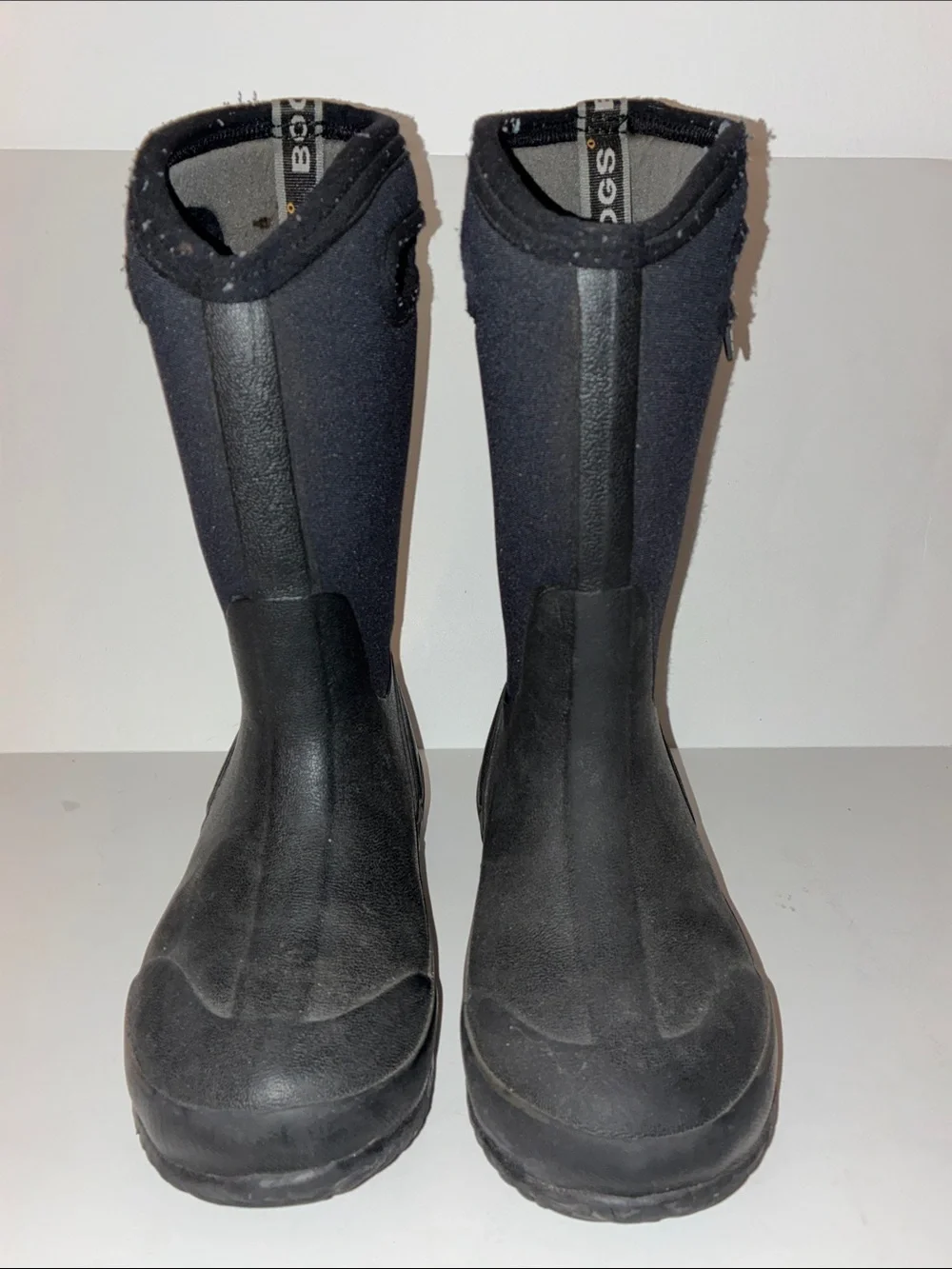 BOGS black neoprene rubber boots kids 33 2